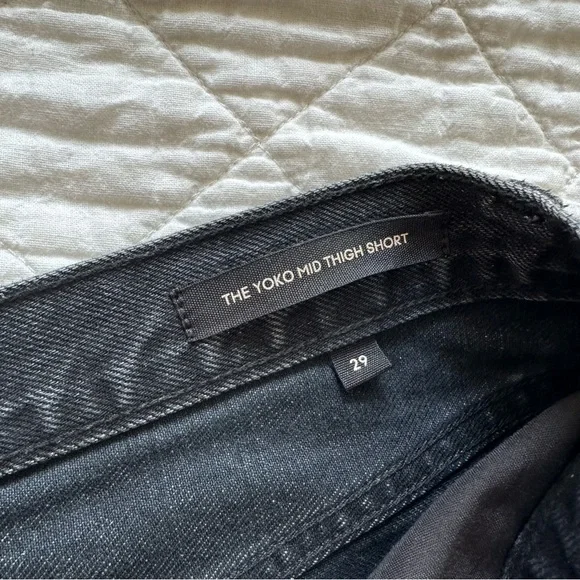 Aritzia Denim Forum The Yoko Mid Thigh Denim Short size 29 Black - Picture 7 of 7